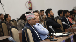 प्रतिनिधिसभाको बैठक बस्दै