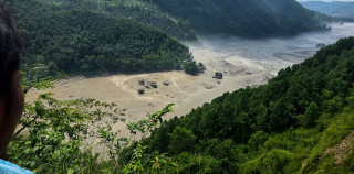 भोटेकोशीमा पुनः बाढी, अहिले जलसतह घटेर सामान्यतर्फ