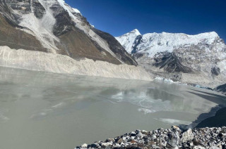 भोटेकोशीमा पानीको बहाव बढ्यो, सुरक्षित रहन अनुरोध