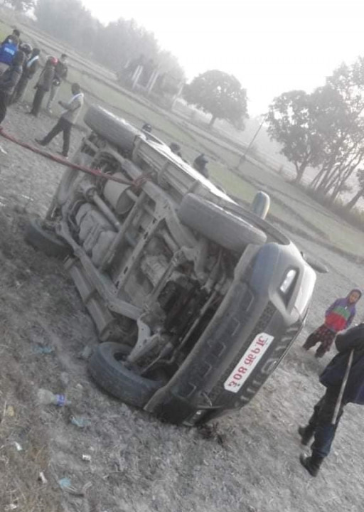 प्रदेश २ का आन्तरिक मामिला राज्यमन्त्री रुबीकुमारी कर्णको सवारी दुर्घटना