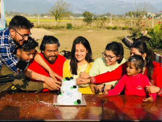 जेष्ठ नागरिकसँग जन्मदिन मनाउँदा...