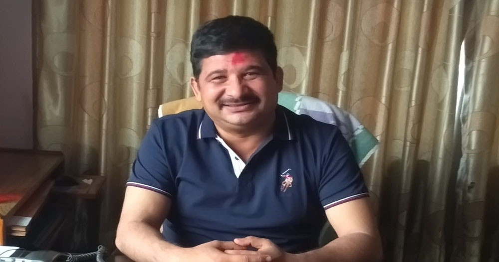 'राजनीतिक दलले सत्तामा आएपछि प्रेसको घाँटी निमोठ्ने काम गरे'