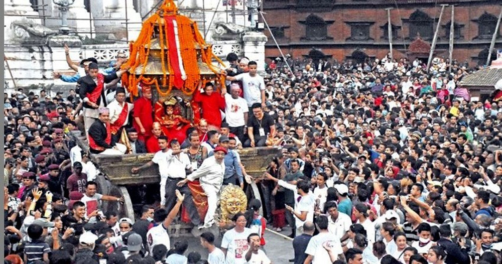 हर्षोल्लासपूर्वक मनाइँदै इन्द्रजात्रा, उपत्यकामा सार्वजनिक बिदा