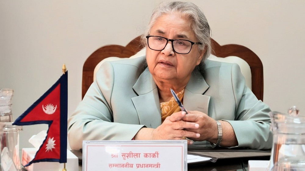 पूर्वप्रधानमन्त्री कार्कीको एक महिनाको पेन्सन बाढीपीडितलाई