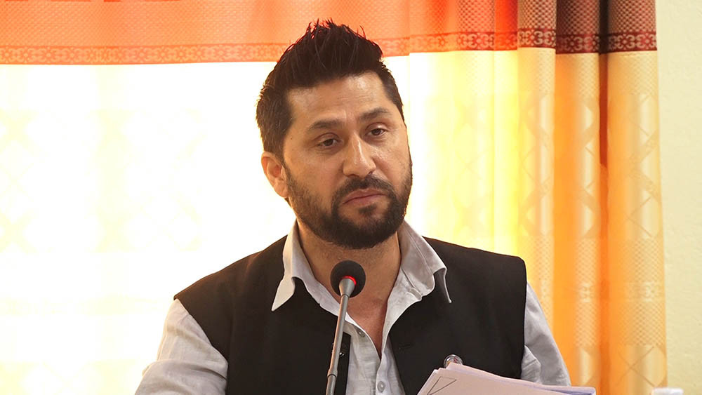 नवयुवाले सोधेका हरेक प्रश्नको जवाफ दिने ठाउँमा समयले हामीलाई उभ्याएको छः सभापति लामिछाने